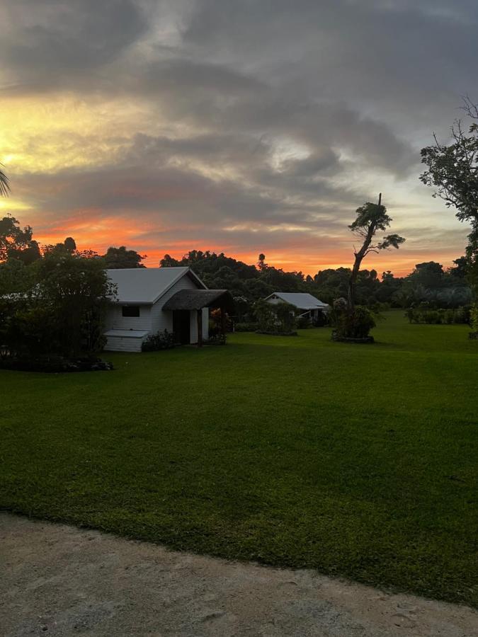 Island View Cottages Luganville Eksteriør billede